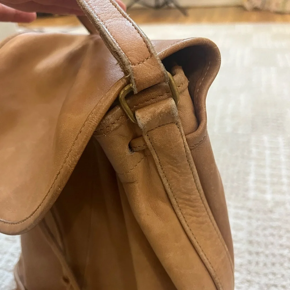 Vintage Coach Classic 529-8715 Drawstring Flap Bucket Bag Tan Leather Crossbody - Picture 11 of 13